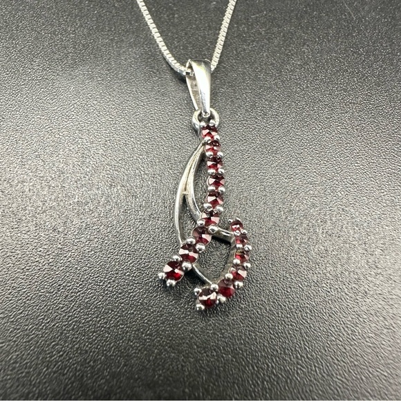 Genuine Garnet Pendant Necklace – Sterling Silver 925 Jewelry, NWT - Picture 4 of 10